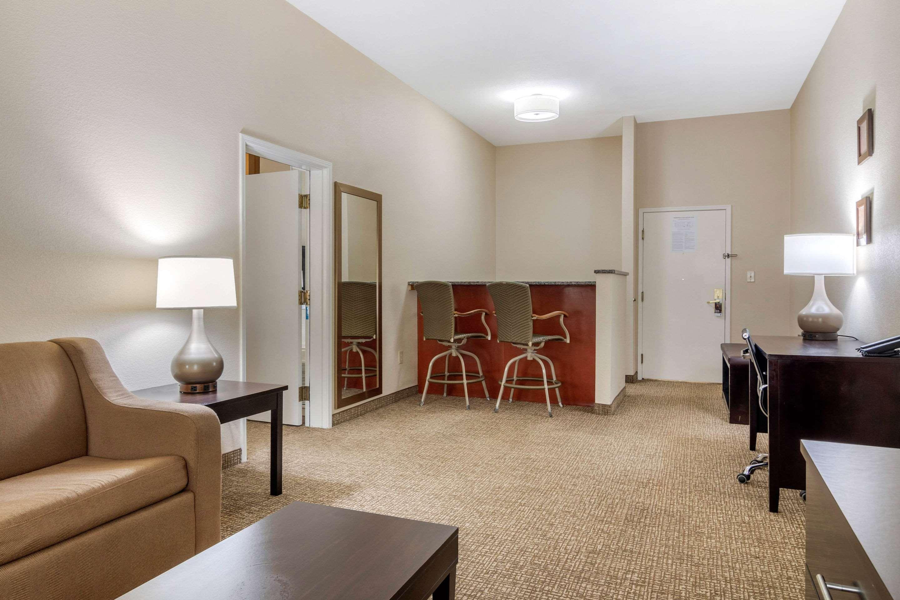 Comfort Inn & Suites Atlanta-Smyrna Eksteriør billede