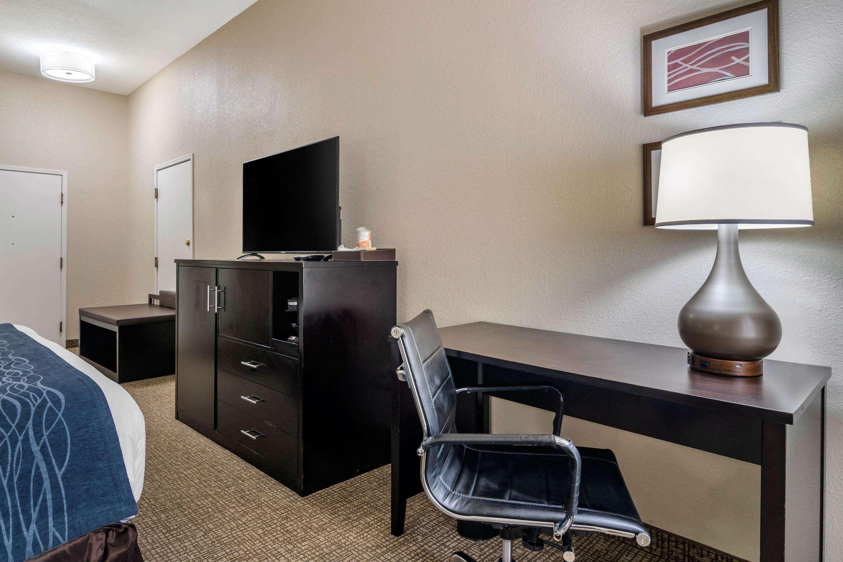 Comfort Inn & Suites Atlanta-Smyrna Eksteriør billede